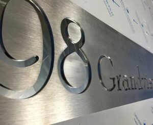 alumunum cnc house sign with number and road name